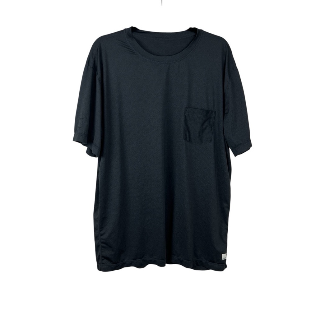 Vuori Tradewind Performance Short Sleeve Pocket Tee